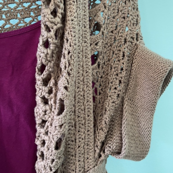 Perfect fall funky sweater - Picture 4 of 9